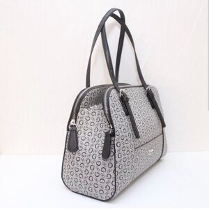 Guess women's logo G flowing bag purse